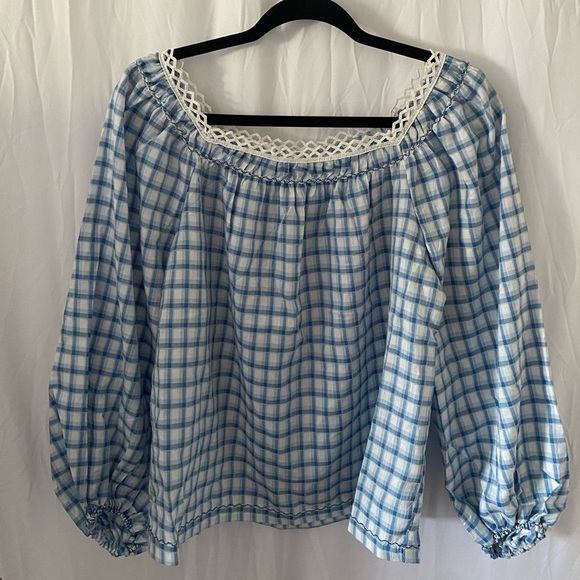 Max Studio Tops - NWOT Max Studio Women’s Blue White Gingham Balloon-Sleeved Blouse Size S